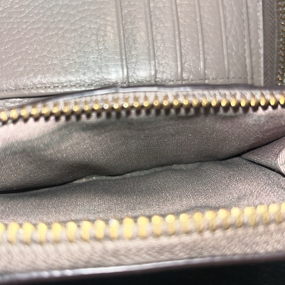 Marc Jacobs Recruit Zip Around Softshot Leather Bi-fold Wallet in Mink /Tan EUC - Picture 12 of 12